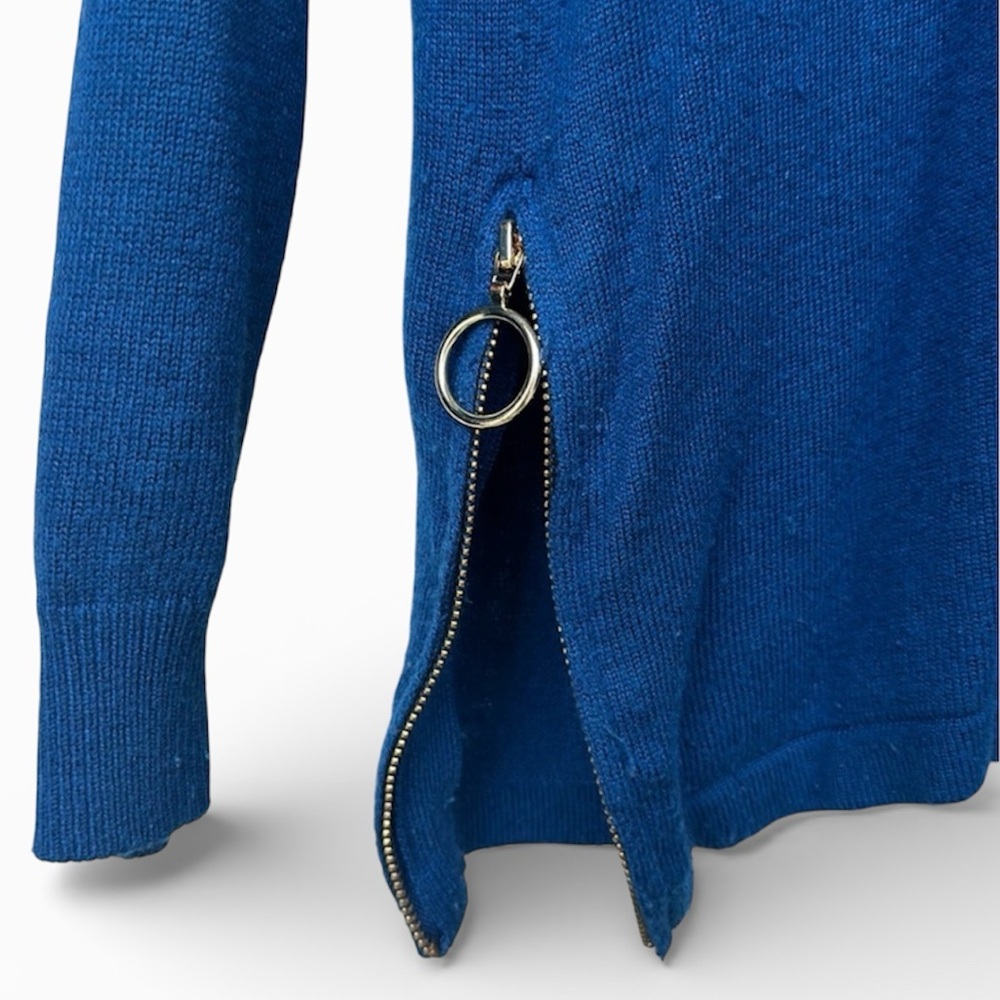 Crewneck cashmere blend sweater - Picture 3 of 5
